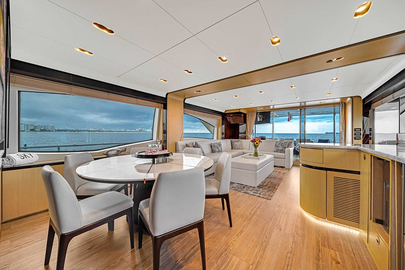 84" Azimut