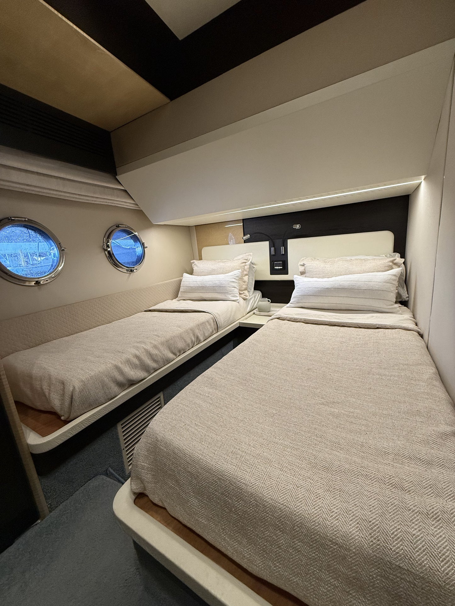 68' AZIMUT