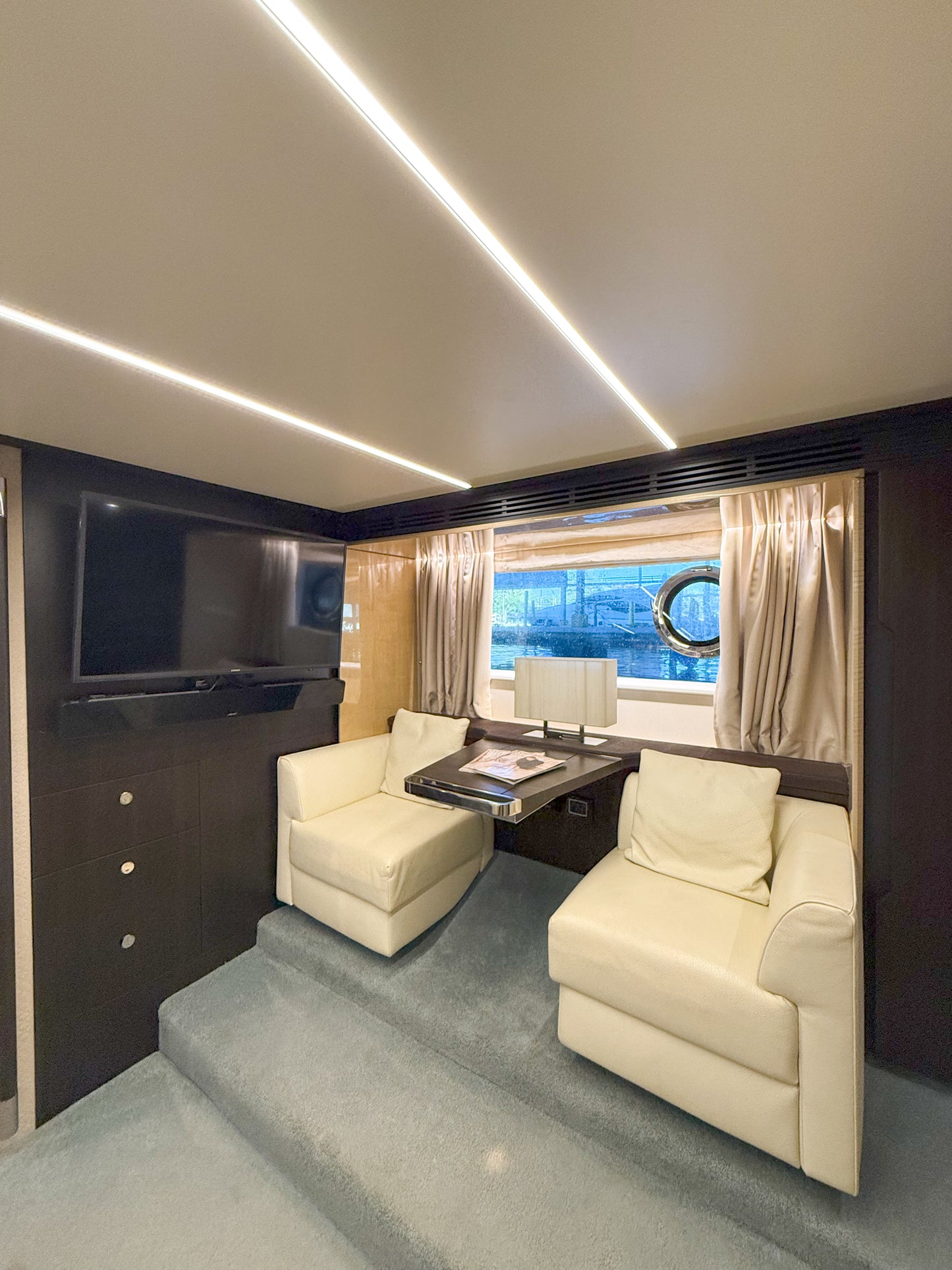 68' AZIMUT