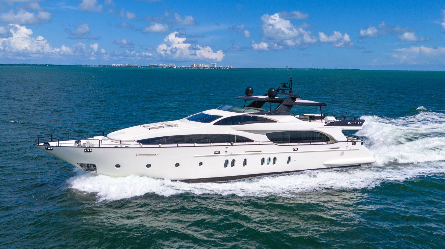 Infinity — 116' Azimut